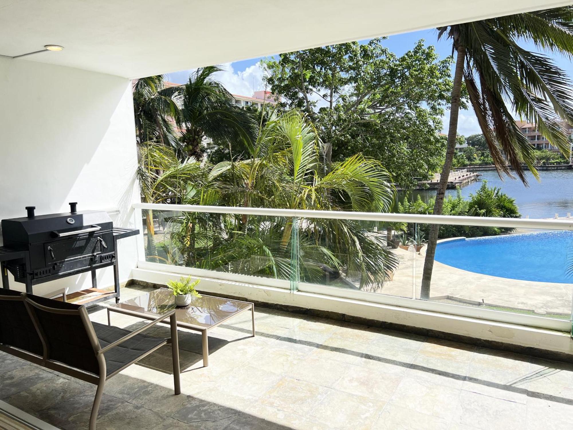 High-End Waterfront Condo At Secrets Waters Puerto Aventuras Exterior photo