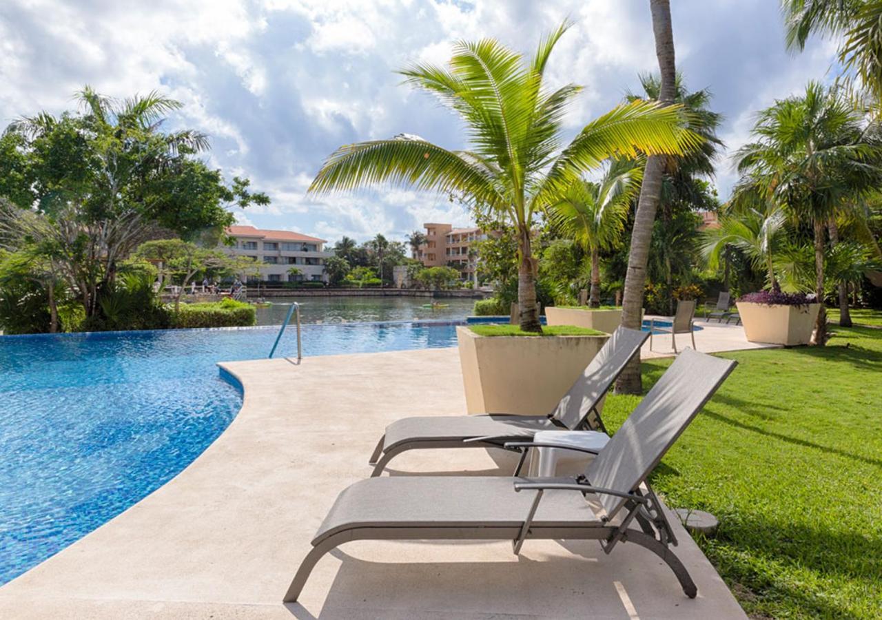 High-End Waterfront Condo At Secrets Waters Puerto Aventuras Exterior photo